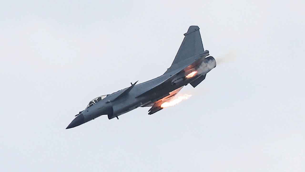 భారత్‌-పాక్‌ ఘర్షణలో ఆరేడు విమానాలు కూలాయ్‌.. ట్రంప్‌ మరోసారి వ్యాఖ్యలు