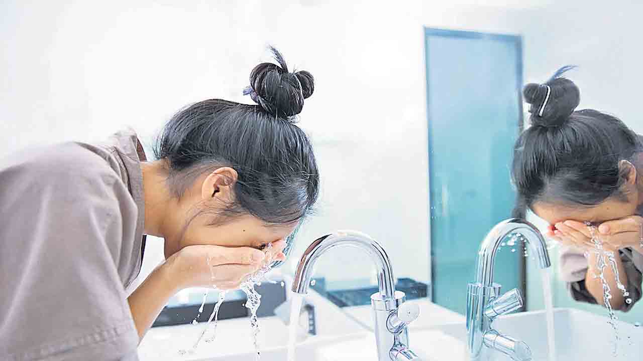 మొటిమలకు మంగళం