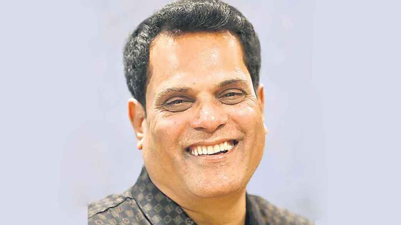 అడ్‌హాక్‌ కమిటీ కన్వీనర్‌గా ఎస్‌ఎం ముజీబ్‌ హుస్సేనీ