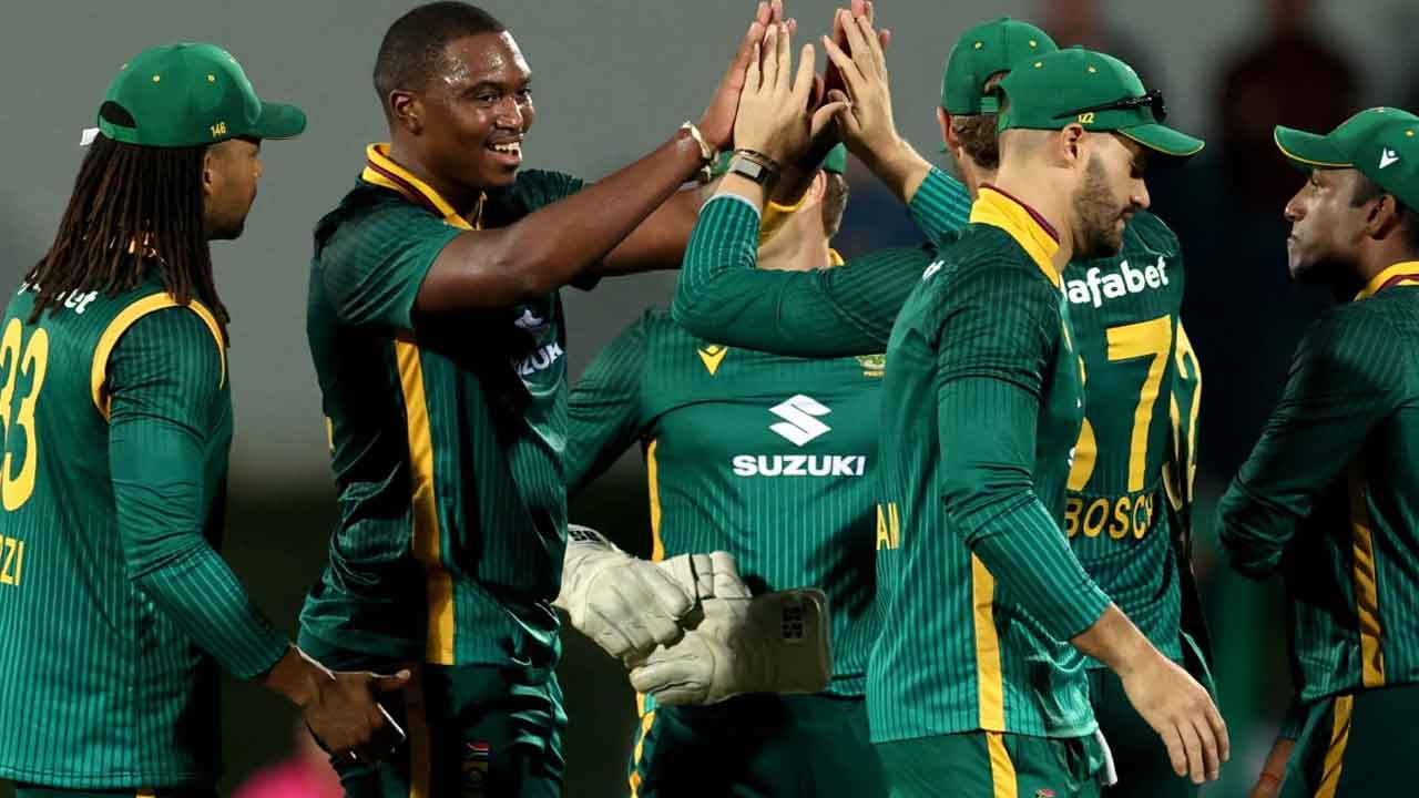 సఫారీలదే సిరీస్‌