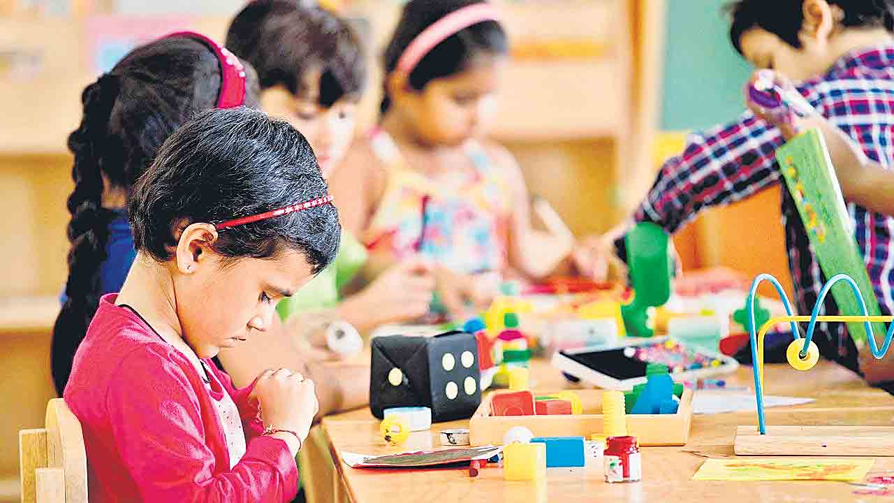 పాఠశాలల్లో ప్రీప్రైమరీ విద్య