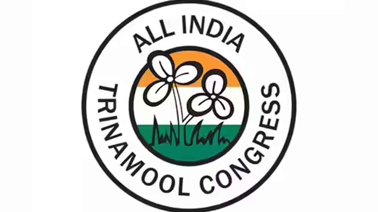 మా ఎంపీలను నామినేట్‌ చేయం.. జేపీసీపై టీఎంసీ, ఎస్‌పీ ప్రకటన