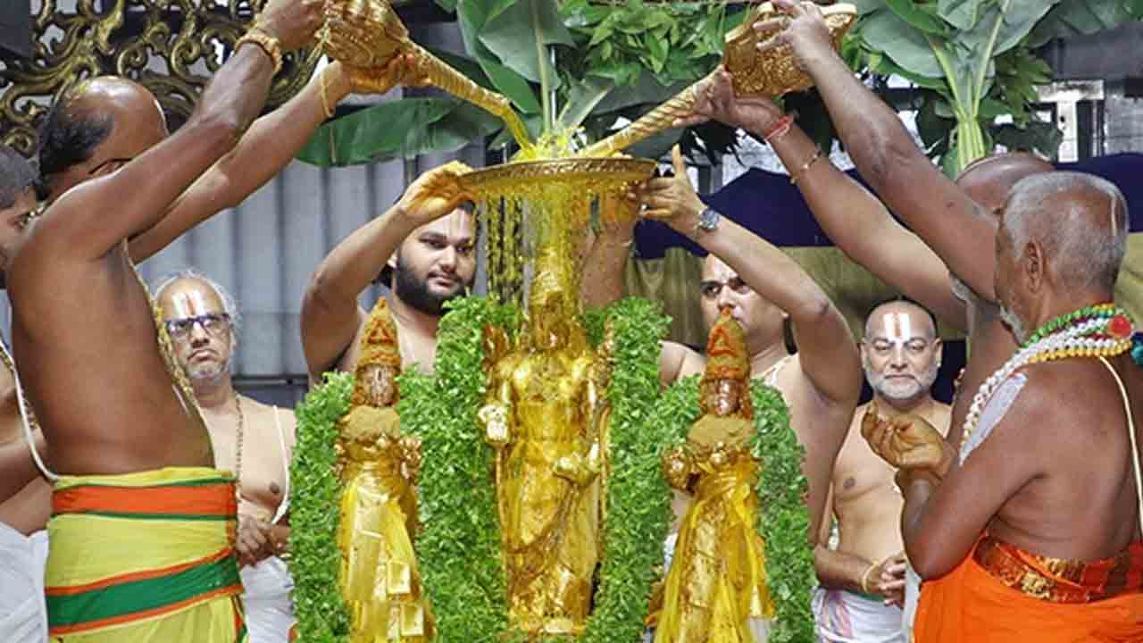 Tirumala | శ్రీవారి ఆలయంలో శాస్త్రోక్తంగా పవిత్రోత్సవాలు ప్రారంభం