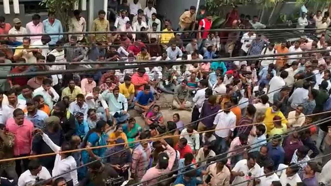 చర్చలు మళ్లీ విఫలం.. సమ్మె కొనసాగింపు