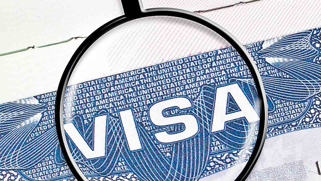 5.5 కోట్ల వీసాల నిశిత పరిశీలన.. ట్రంప్‌ సర్కారు వెల్లడి