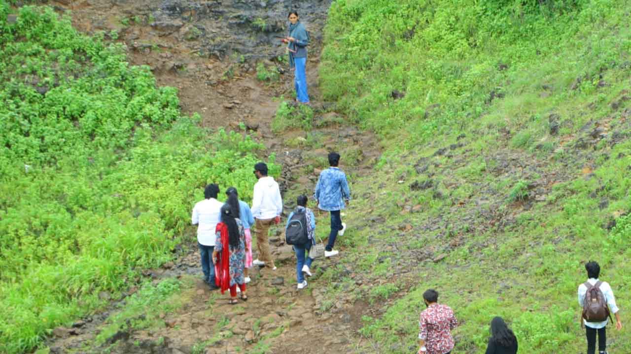 అనంతపద్మనాభస్వామిని దర్శించుకున్న భక్తులు.. ప్రకృతి ఒడిలో పర్యాటకులు