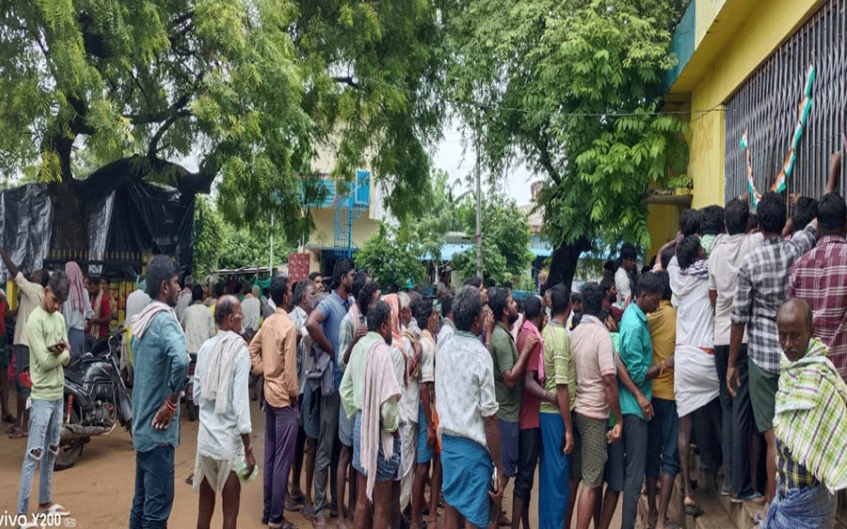 Kodada : అమాత్యా.. మా అరిగోస ఆలకించండి..!