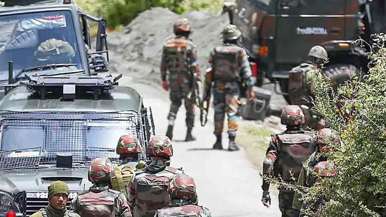 Encounter | భ‌ద్ర‌తా బ‌ల‌గాలు, ఉగ్ర‌వాదుల‌కు మ‌ధ్య ఎదురుకాల్పులు