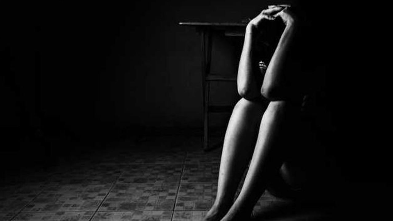 UP MLA: యూపీ ఎమ్మెల్యేపై బెంగుళూరులో లైంగిక దాడి కేసు న‌మోదు