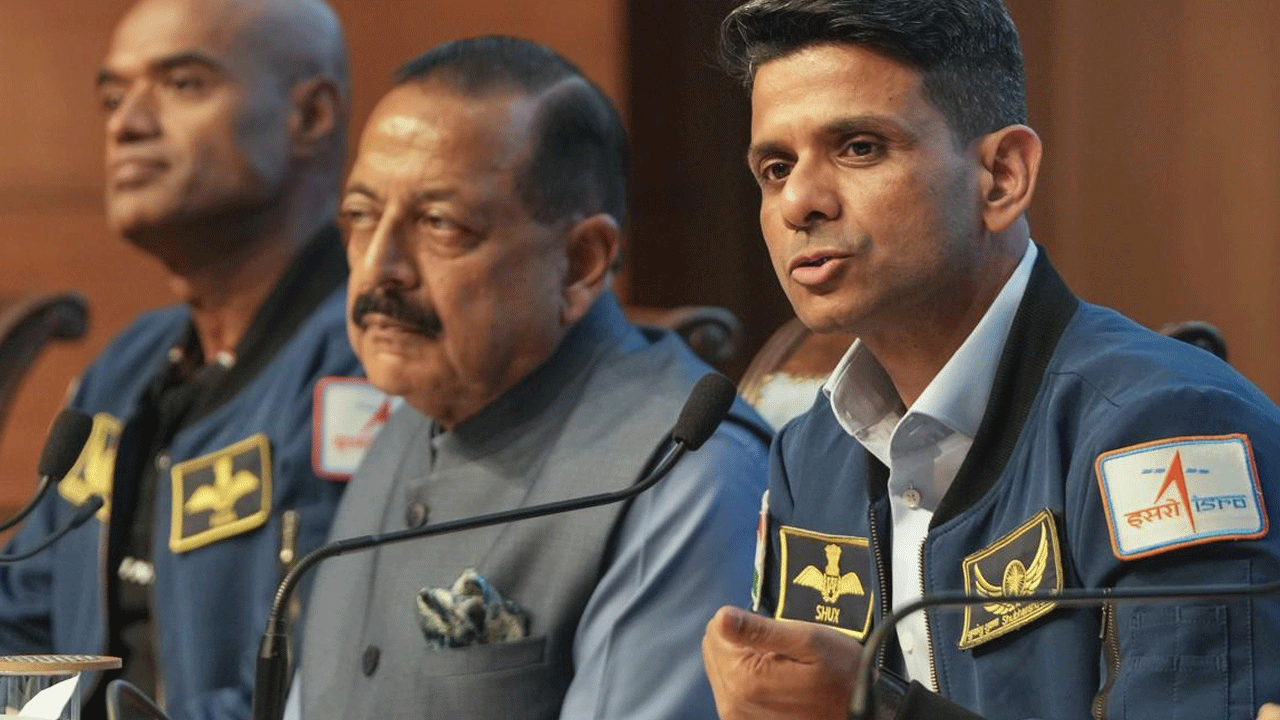 Shubhanshu Shukla: మ‌న రాకెట్‌లో.. మ‌న వ్యోమ‌గామి.. త్వ‌ర‌లో అంత‌రిక్షంలోకి వెళ్తాడు:  శుభాంశు శుక్లా