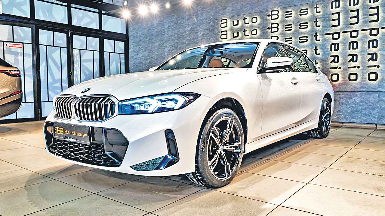 బీఎండబ్ల్యూ కార్లు ప్రియం