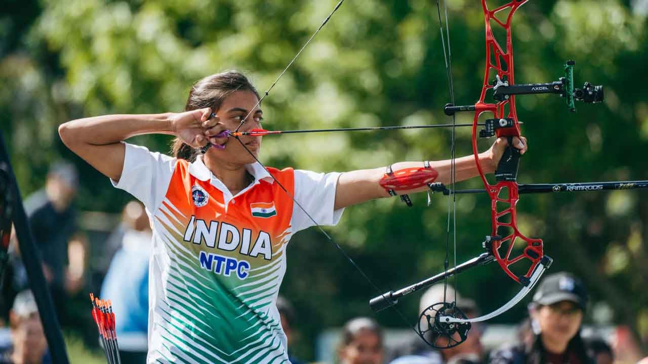 Chikita | ప్రపంచ ఆర్చరీ యూత్ ఛాంపియన్‌షిప్స్‌లో చరిత్ర సృష్టించిన చికిత.. అభినందించిన డిప్యూటీ సీఎం భట్టి