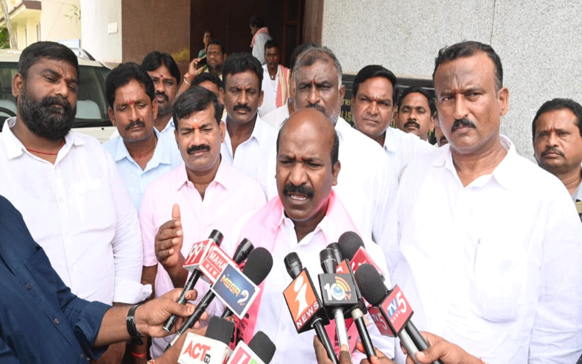 Nalgonda : ప్ర‌భుత్వ ప్ర‌ణాళికా లోపంతో రైతుల‌కు సాగునీటి క‌ష్టాలు : మాజీ ఎమ్మెల్యే చిరుమ‌ర్తి