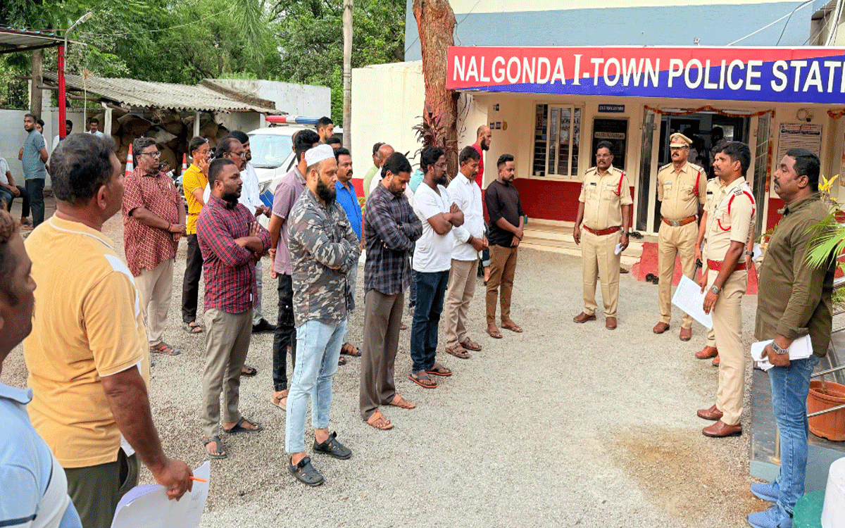 Nilagiri : చట్ట వ్యతిరేక చర్యలకు పాల్ప‌డితే క‌ఠిన చ‌ర్య‌లు : సీఐ రాజశేఖర్ రెడ్డి