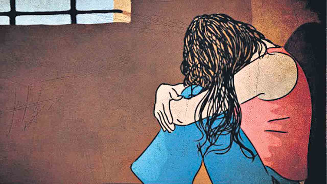 LGBT Apps | కవ్వించి.. హోటల్‌కు రప్పించి! నగ్నవీడియోలతో బ్లాక్‌మెయిలింగ్‌ చేస్తున్న మోసగాళ్లు..