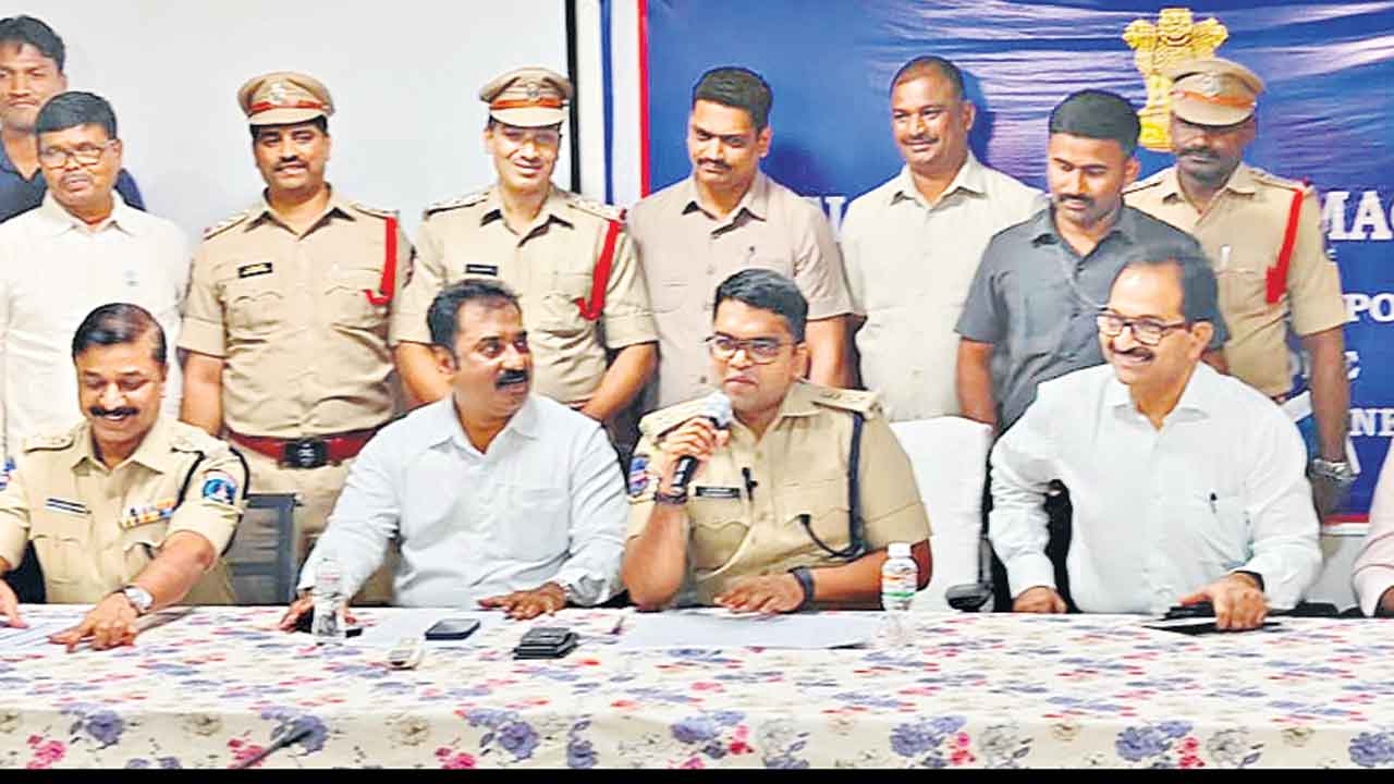 ఖాజానా దోచుకుంది.. బీహార్‌ ముఠా