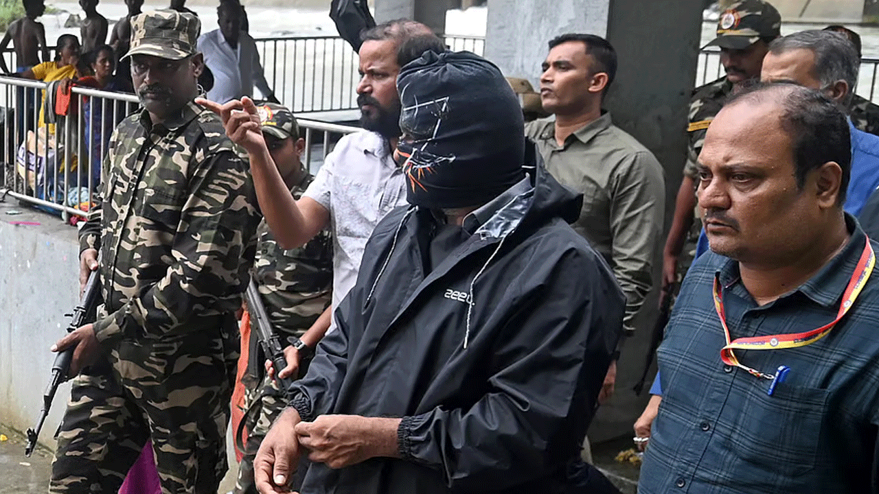 Dharmasthala: ధ‌ర్మ‌స్థ‌లి కేసు.. ప‌ది రోజుల క‌స్ట‌డీలోకి విజిల్‌బ్లోయ‌ర్