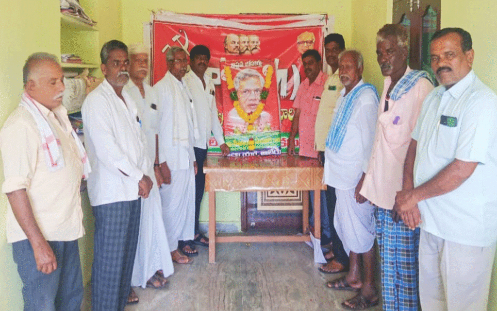 Aleru : 'మ‌తోన్మాద ఏజెండాకు ఎదురు నిలిచిన యోధుడు సీతారాం ఏచూరి'