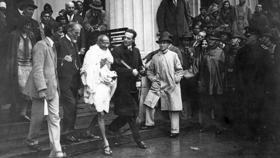 Gandhi11