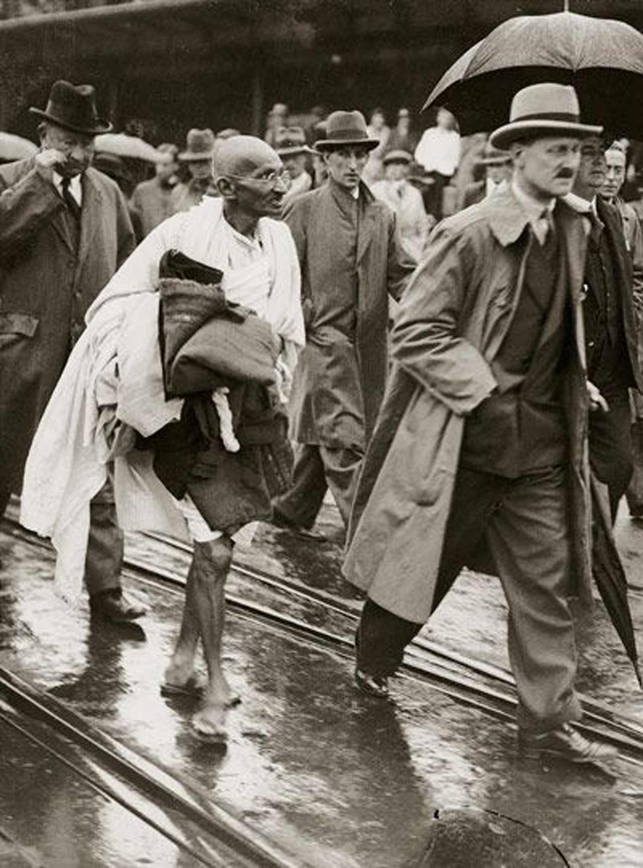 Gandhi22