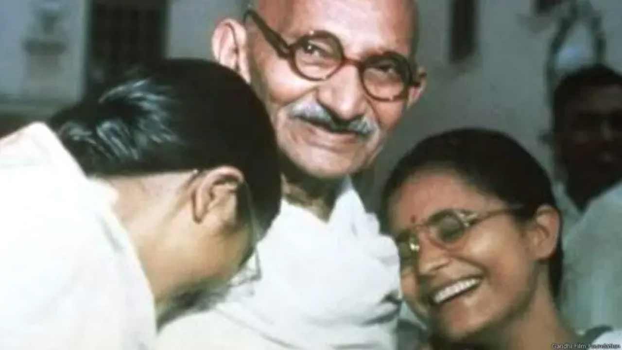 Gandhi29