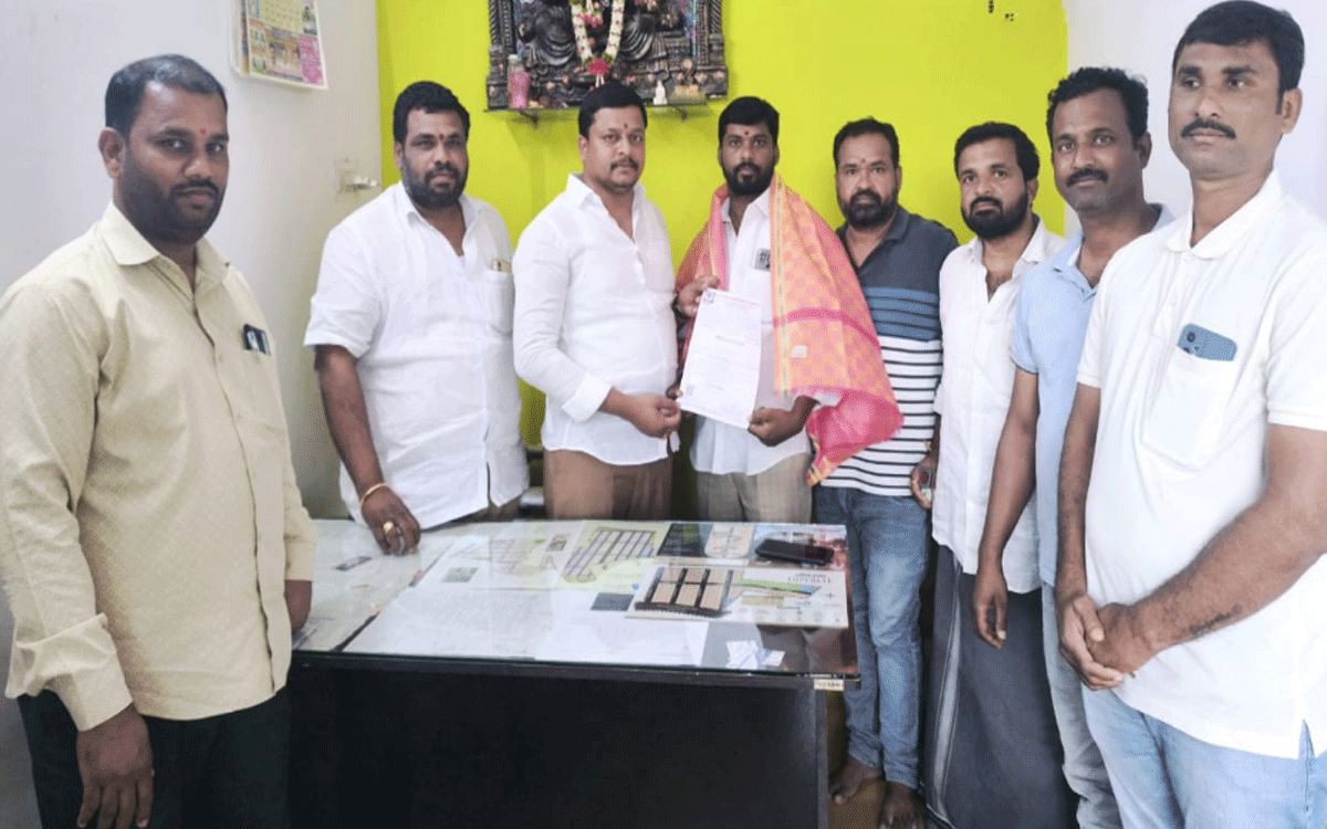 Bininagar : జాతీయ మానవ హక్కుల కమిటీ జిల్లా ప్రధాన కార్యదర్శిగా గాండ్ల రవి