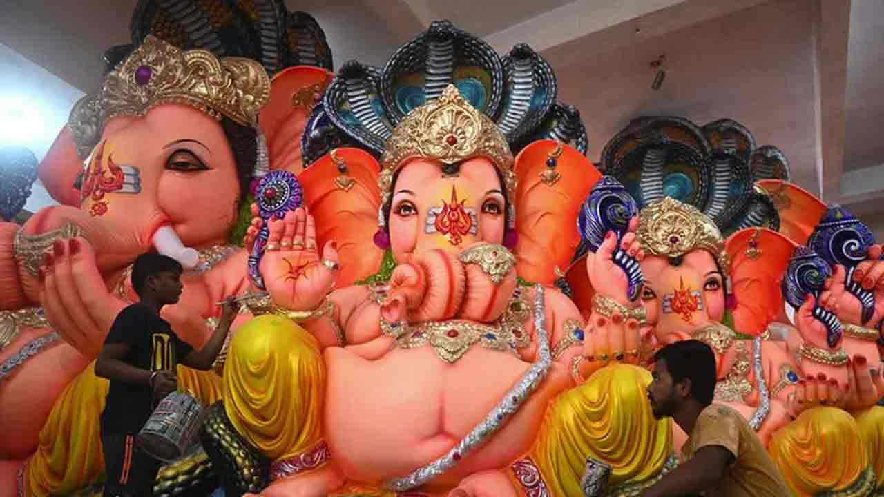 Traffic Restrictions | బీ అలర్ట్.. ఆగస్టు 27 వరకు ధూల్పేట్లో ట్రాఫిక్ ఆంక్షలు..!