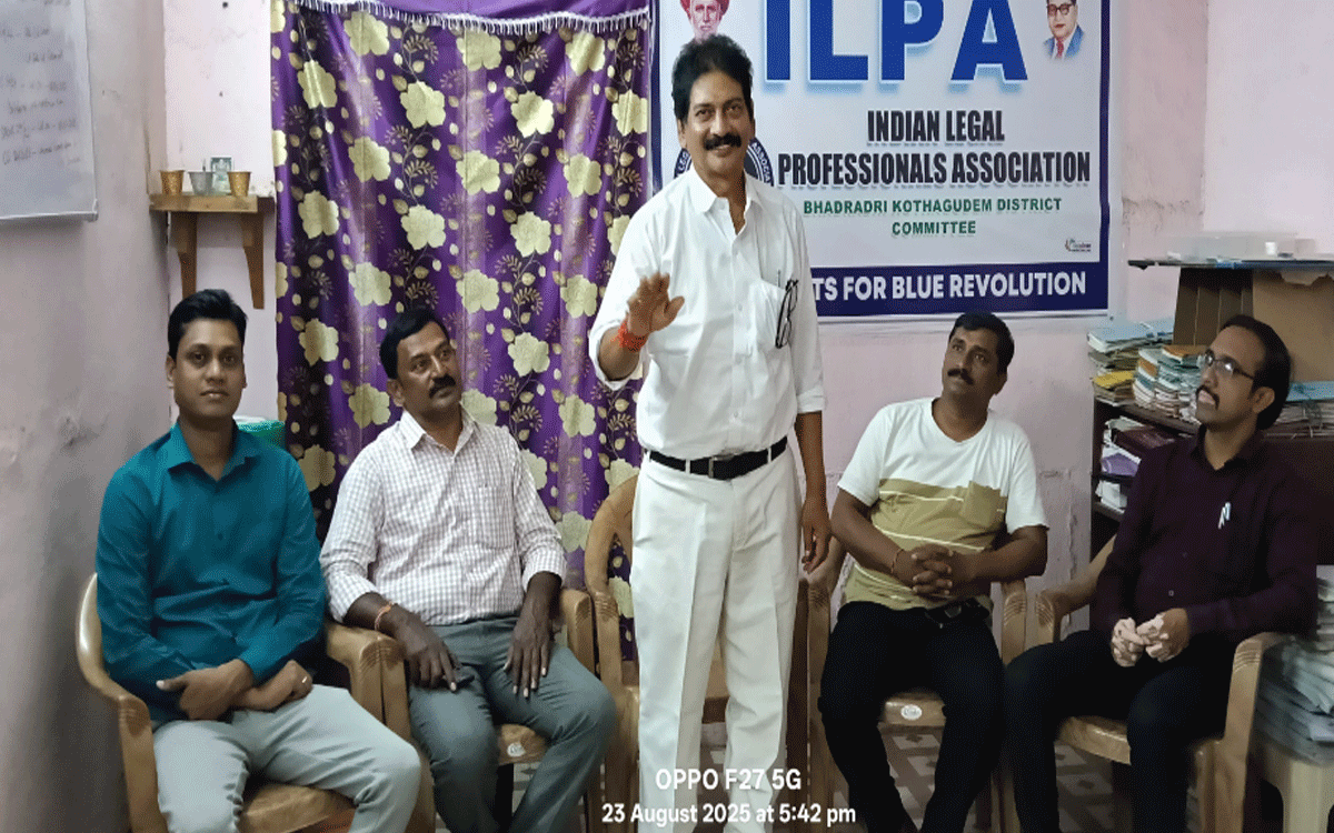 Ramavaram : న్యాయవాదులంద‌రికీ హెల్త్ కార్డులు ఇవ్వాలి : గోపి కృష్ణ