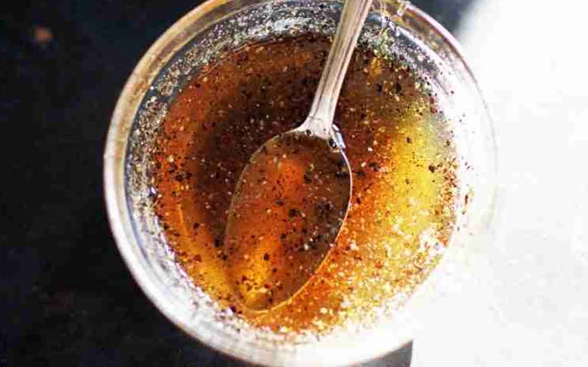 Honey And Black Pepper | తేనె, మిరియాల పొడిని రోజూ తినండి.. అనేక అద్భుతమైన లాభాలను పొందవచ్చు..