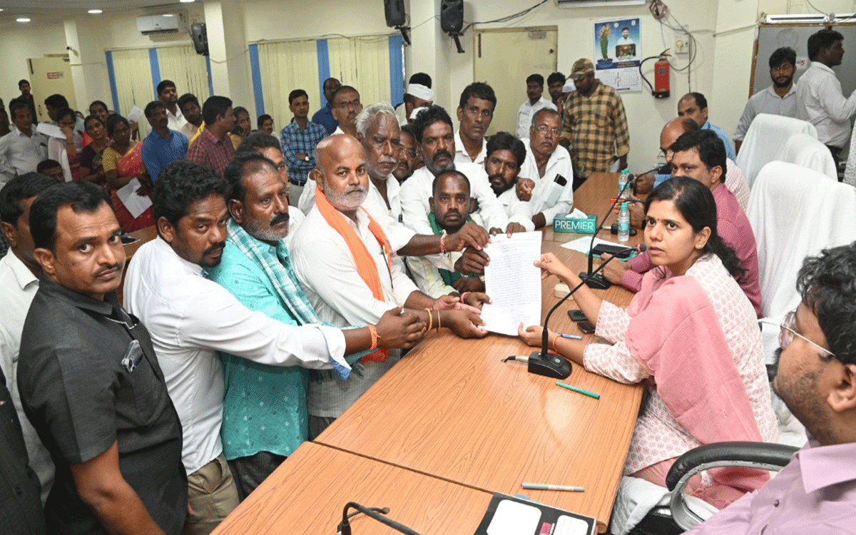 Nalgonda : సాగు నీరందించాల‌ని తిప్ప‌ర్తి, మాడ్గుల‌ప‌ల్లి మండ‌లాల రైతుల ఆందోళ‌న‌