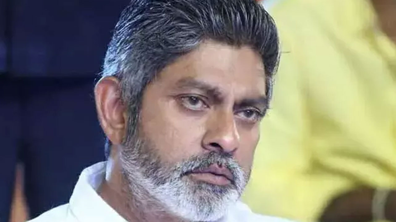 Jagapathi Babu | ఆ సినిమా చివ‌రి సీన్‌లో ప్రాణాలు పోయాయి అనుకున్నా.. డైరెక్ట‌ర్ క‌ట్ చెప్ప‌కుంటే..