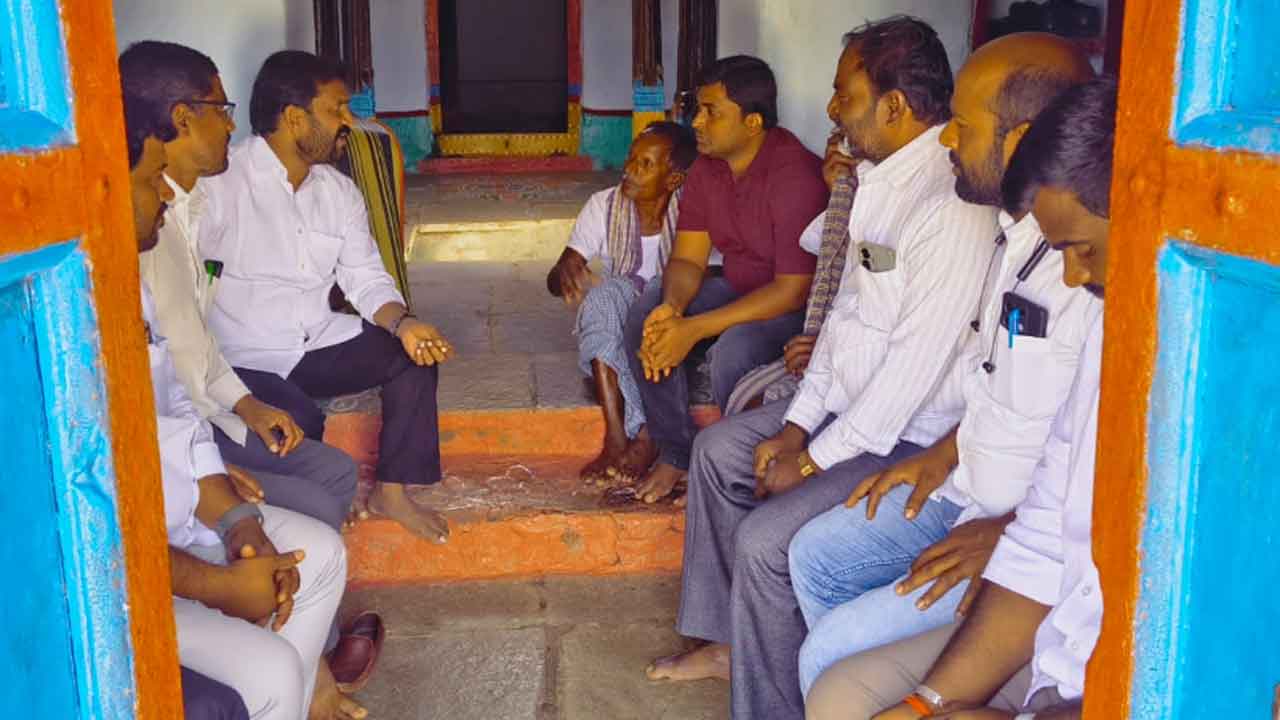 Methuku Anand | జంగయ్యను జైలుకు పంపడం అప్రజాస్వామికం : మాజీ ఎమ్మెల్యే మెతుకు ఆనంద్‌