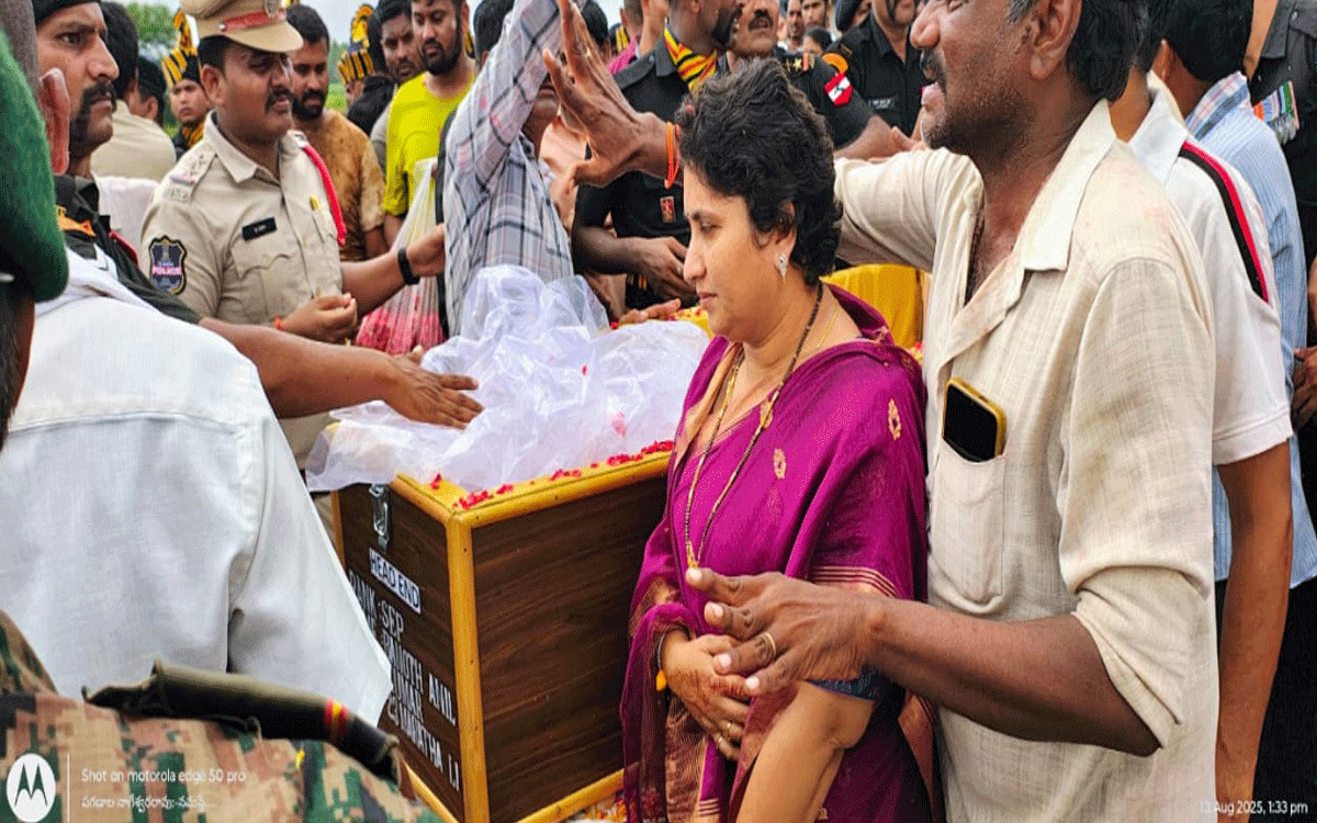 Karepalli : ముగిసిన ఆర్మీ జవాన్ అనిల్ అంత్యక్రియలు