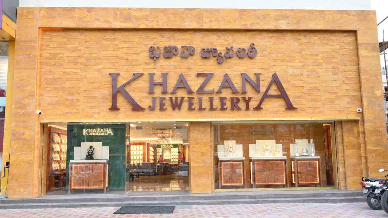 Khazana Jewellery | ఖజానా జువెల్లర్స్‌లో దోపిడీ.. ముగ్గురు నిందితులు అరెస్ట్‌