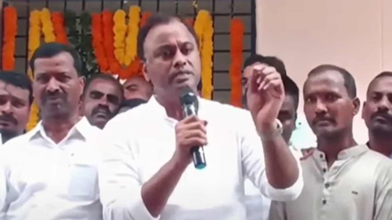 Komatireddy Raja Gopal Reddy | మంత్రి పదవి కోసం ఎవరి కాళ్లూ పట్టుకోను.. కోమటిరెడ్డి రాజగోపాల్‌ రెడ్డి సంచలన వ్యాఖ్యలు