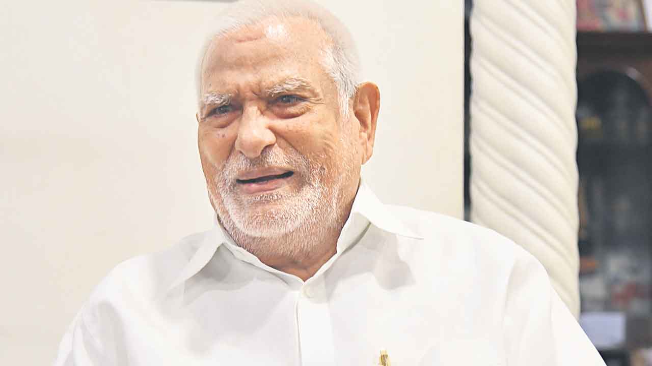 నిజాయతీగా బతకడమే నిజమైన దేశసేవ