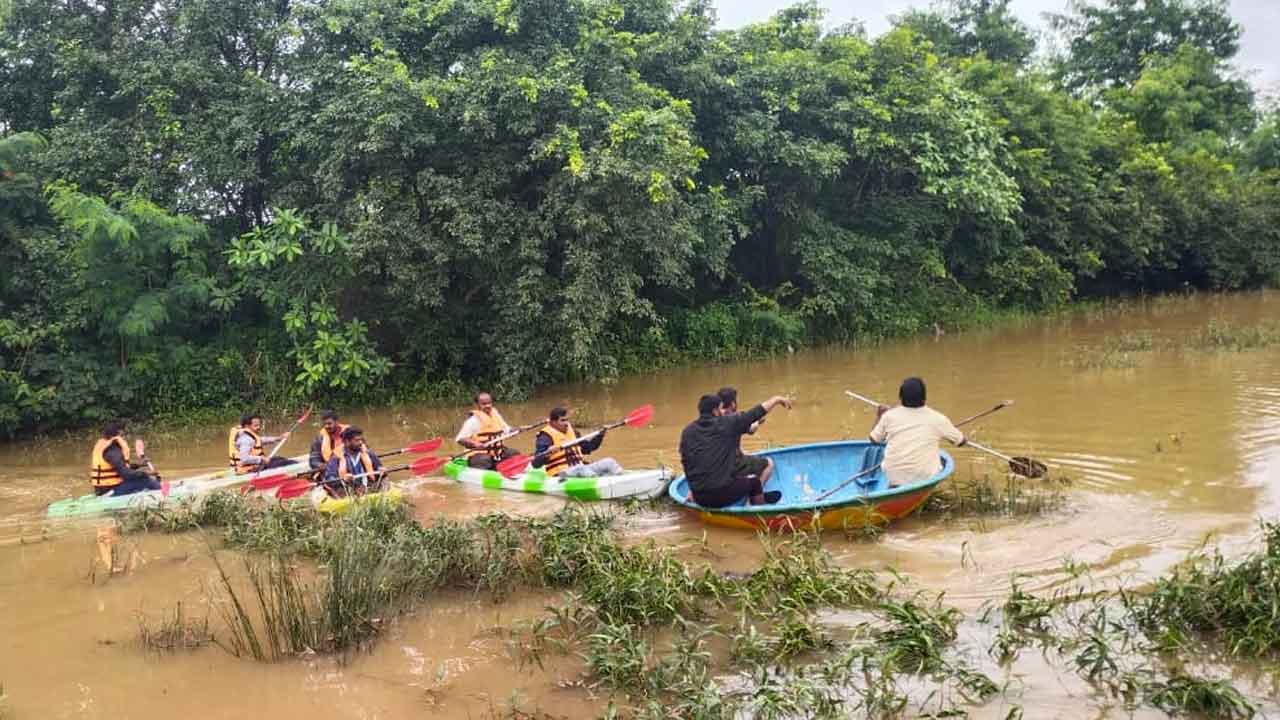Kotpally | కోట్‌పల్లి వాగులో వ్యక్తి గల్లంతు.. కొనసాగుతున్న గాలింపు చర్యలు