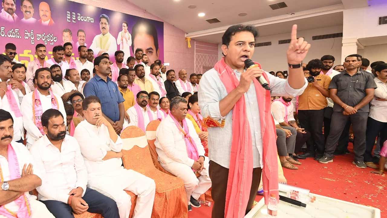 KTR | కాంగ్రెస్ నేతల బ్లాక్మెయిల్ దందాల కోసమే హైడ్రా పనిచేస్తుంది.. కేటీఆర్ సంచలన వ్యాఖ్యలు