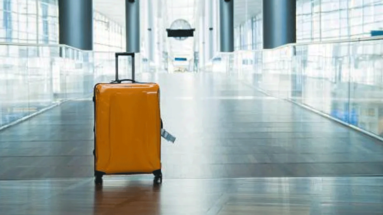 New Zealand: ల‌గేజీ బ్యాగులో రెండేళ్ల చిన్నారి.. 27 ఏళ్ల మ‌హిళ అరెస్టు