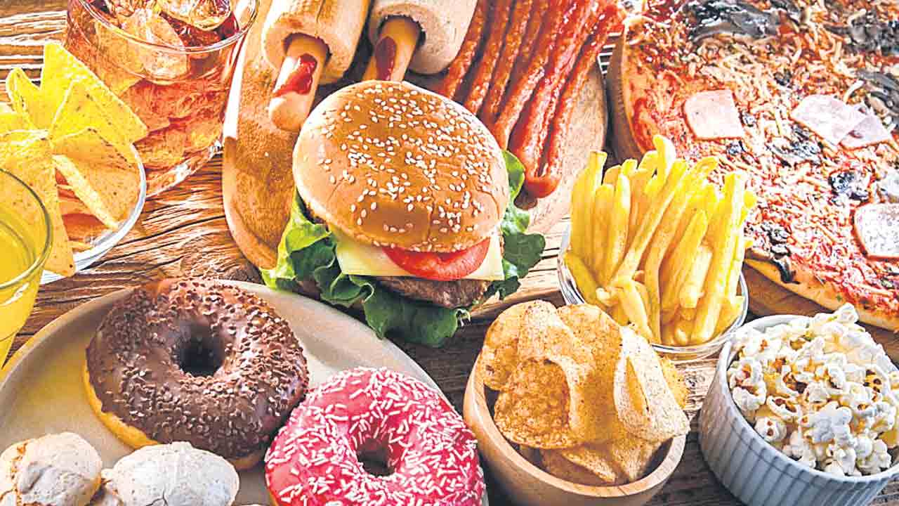 అల్ట్రా ప్రాసెస్డ్‌ ఫుడ్‌తో లంగ్‌ క్యాన్సర్‌!