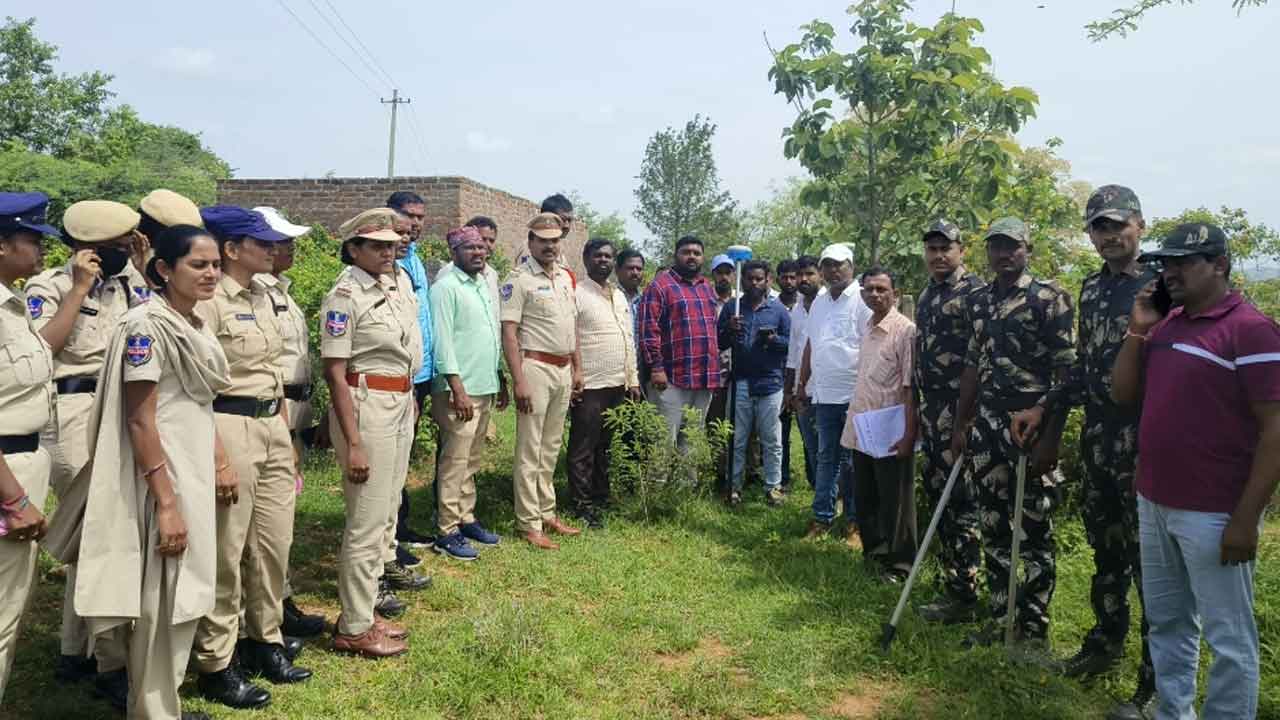 Medipalli | మేడిపల్లి గ్రామంలో మూడో రోజు కొనసాగిన సర్వే