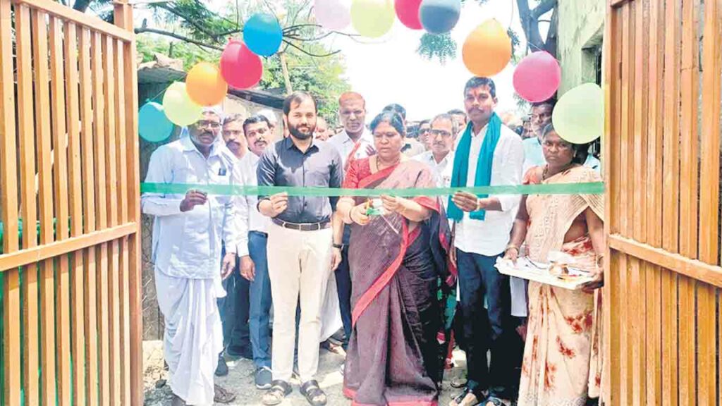 Mla Kova Lakshmi