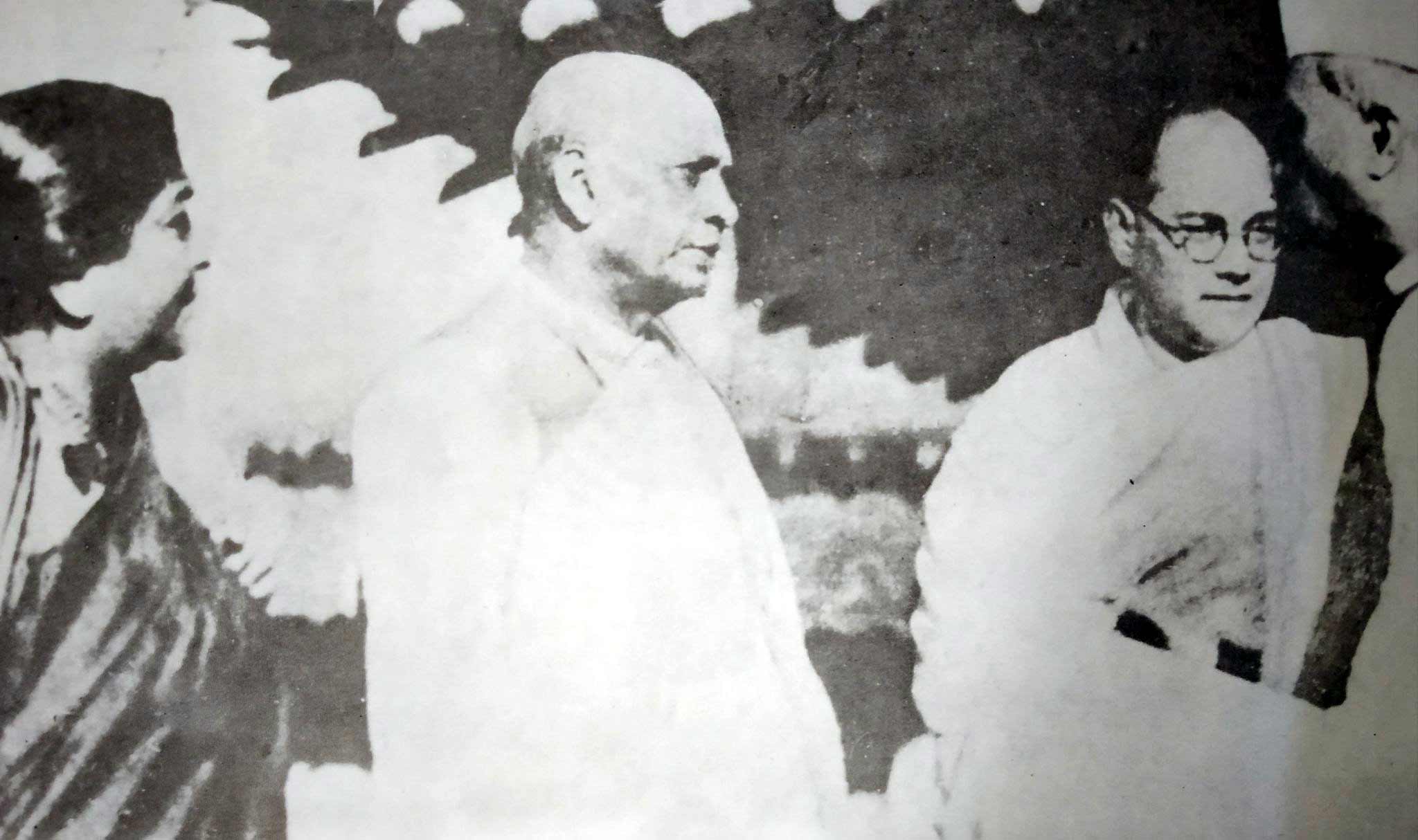 Nehru18