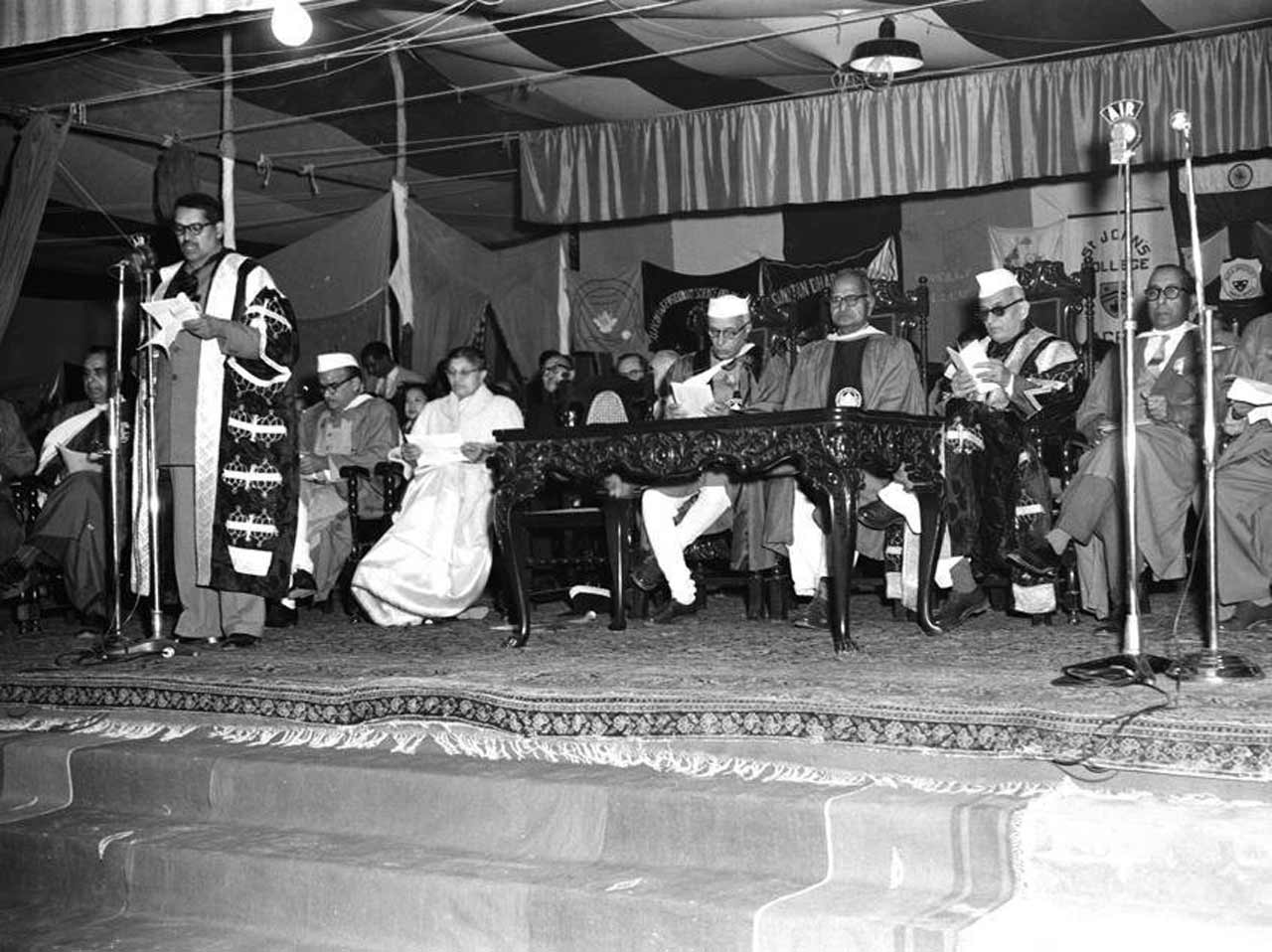 Nehru21
