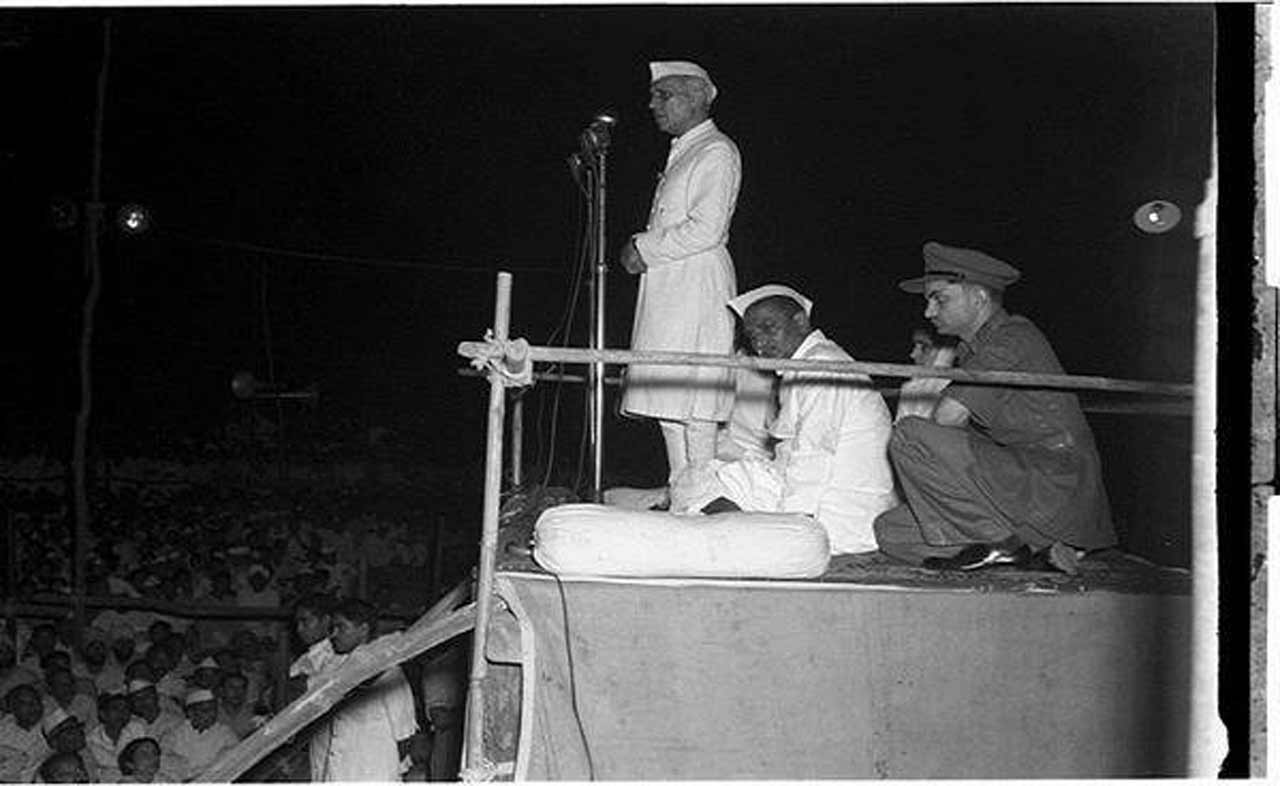 Nehru24