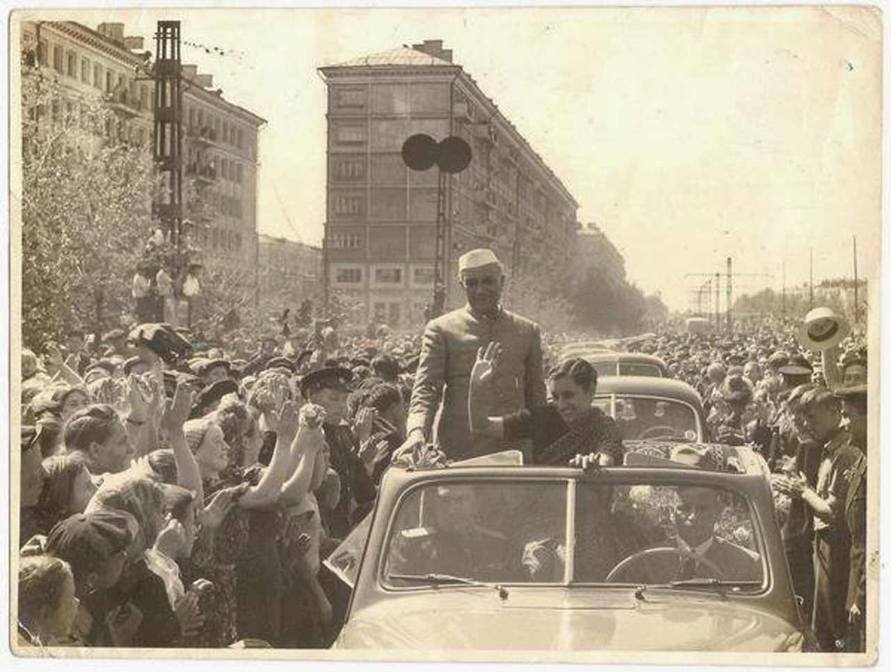 Nehru4