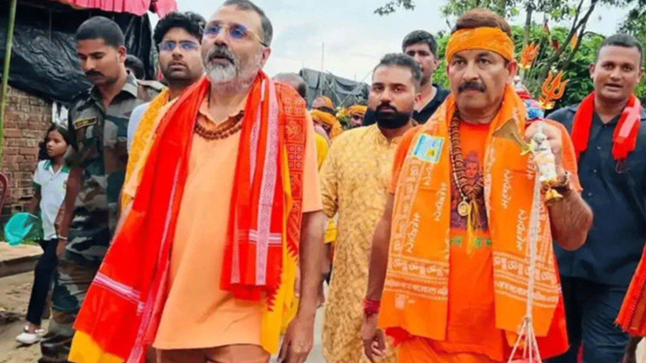 Nishikant Dubey: బైద్యనాథ్ గ‌ర్భ‌గుడిలోకి చొచ్చుకెళ్లిన బీజేపీ ఎంపీలు.. నిశికాంత్ దూబే, మ‌నోజ్ తివారీపై ఎఫ్ఐఆర్‌ న‌మోదు