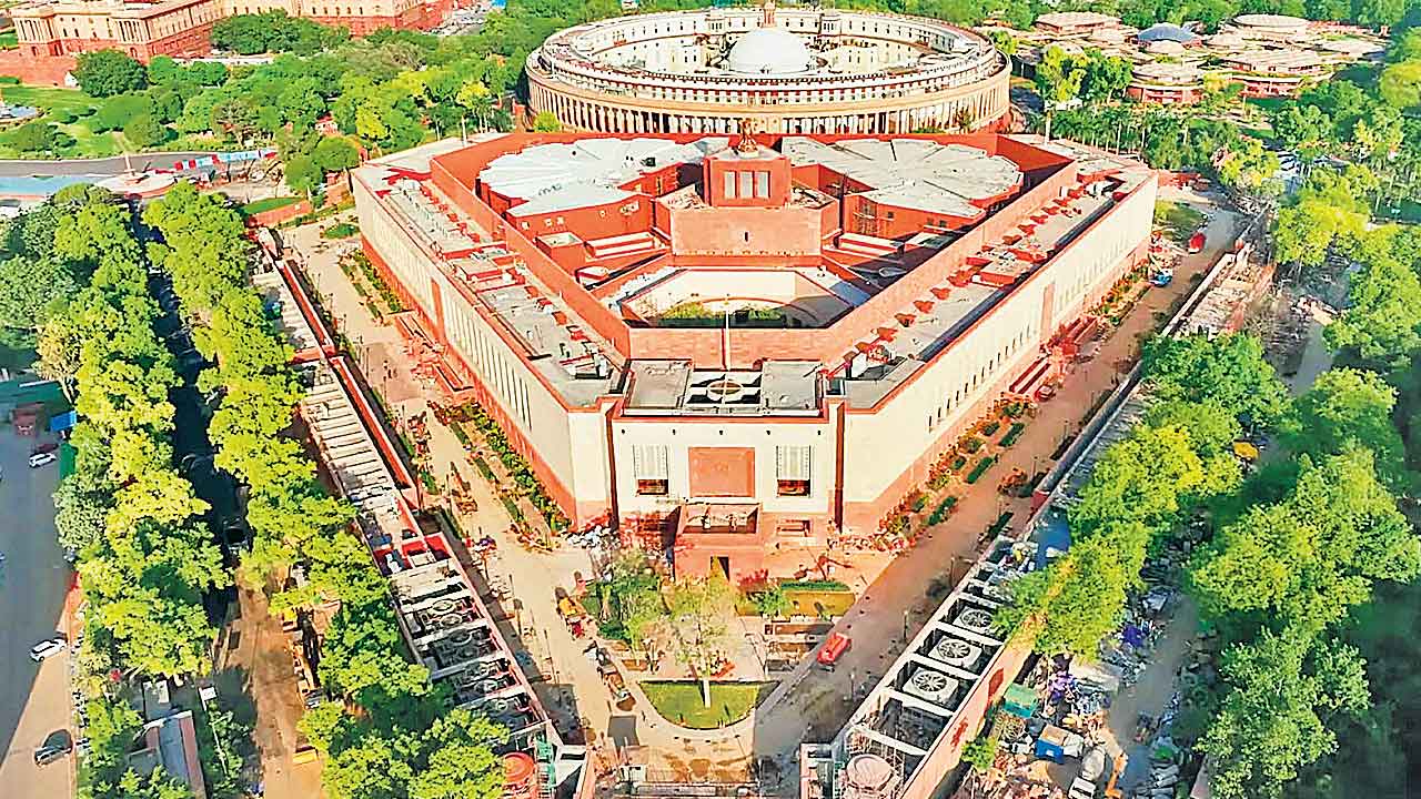 ఒకే పార్టీ పాలన దిశగా..