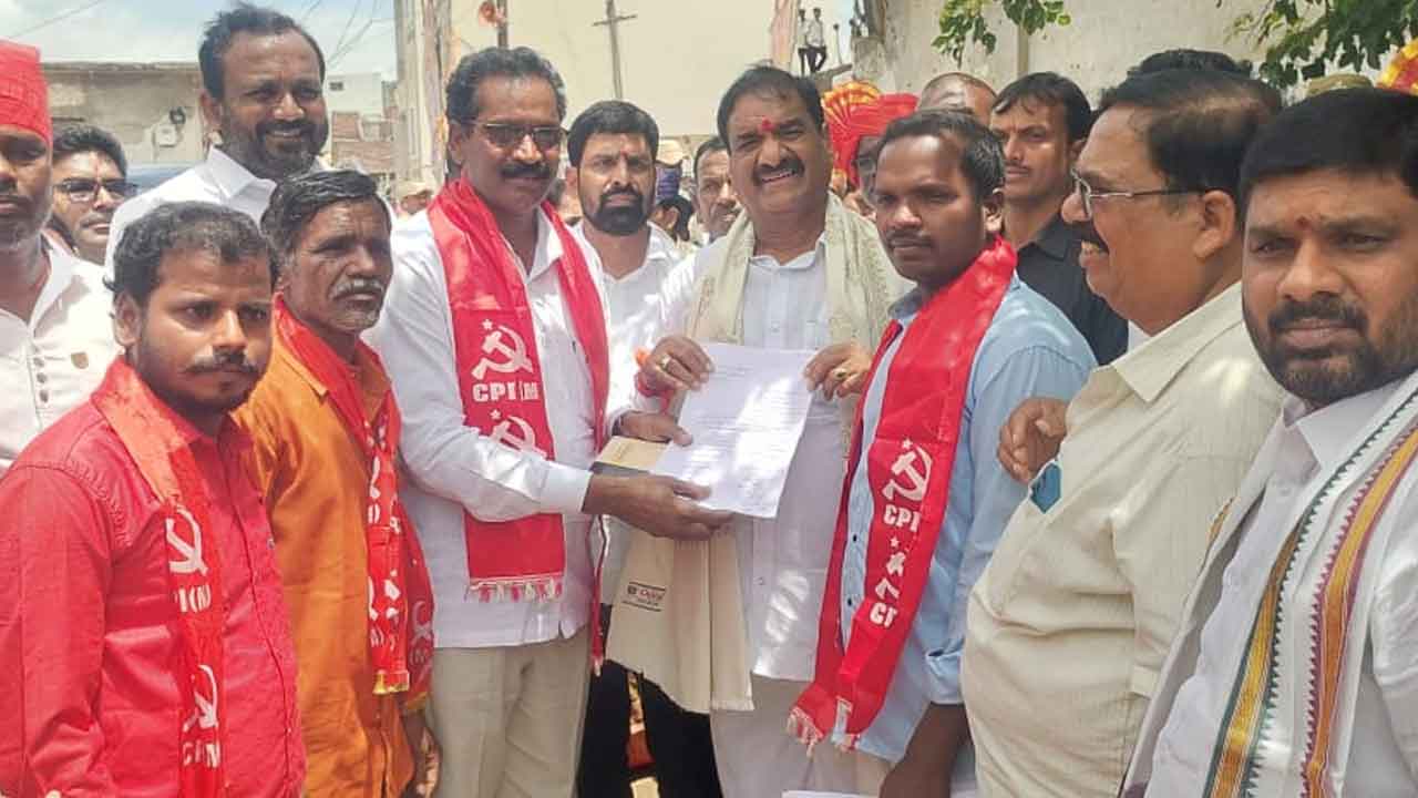 Yacharam | రైతుల భూములను నిషేధిత జాబితా నుంచి తొలగించాలని ఎమ్మెల్యేకు వినతి