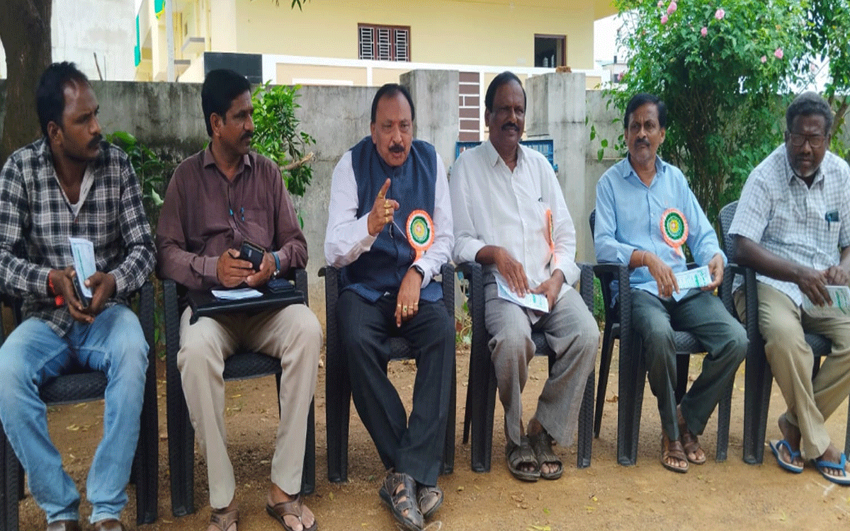 Karepalli : గ్రామీణ వైద్యులపై టీజీఎంసీ దాడులు ఆపాలి : పిట్టల నాగేశ్వరరావు